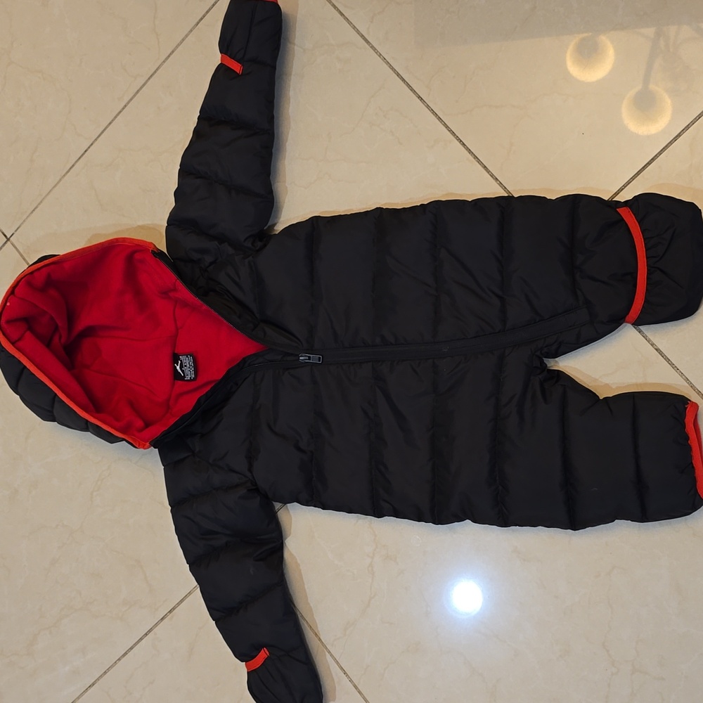 Jordan Bright Red Apparel